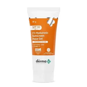 Derma Co hyaluronic sunscreen SPF50 aqua gel lightweight no white cast